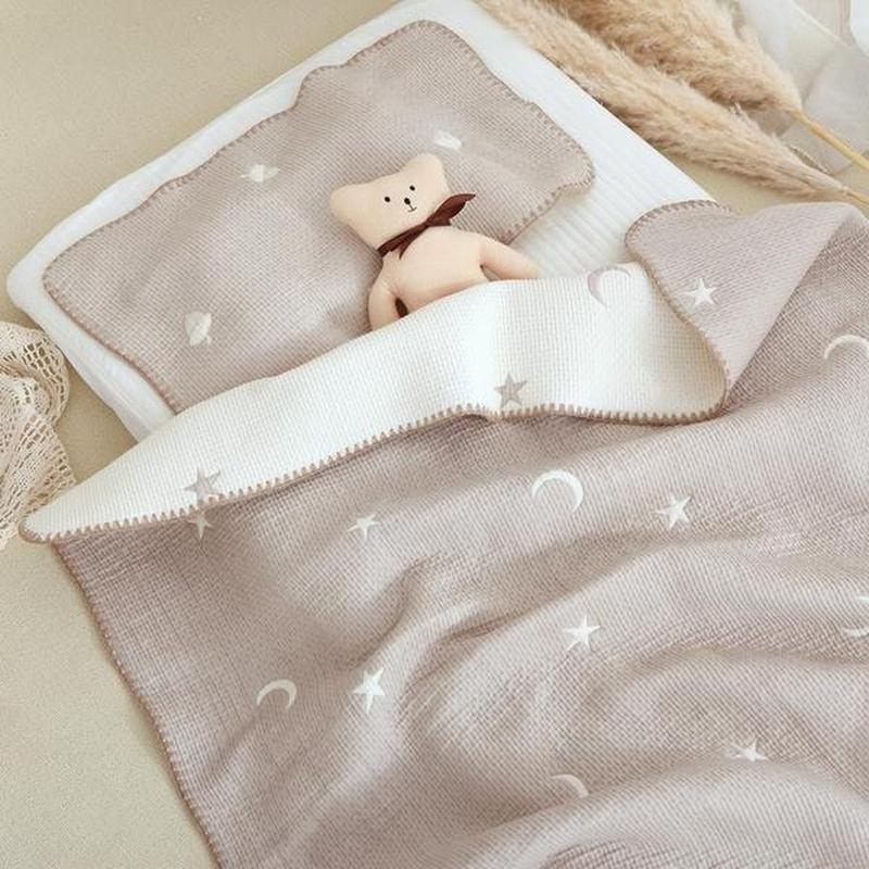 CottonCloud Pure Cotton Knitted Blanket Soft, Cozy Comfort for All Seasons
