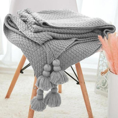 CozyWeave Modern Towel Blanket Lightweight Throw for Spring and Autumn
