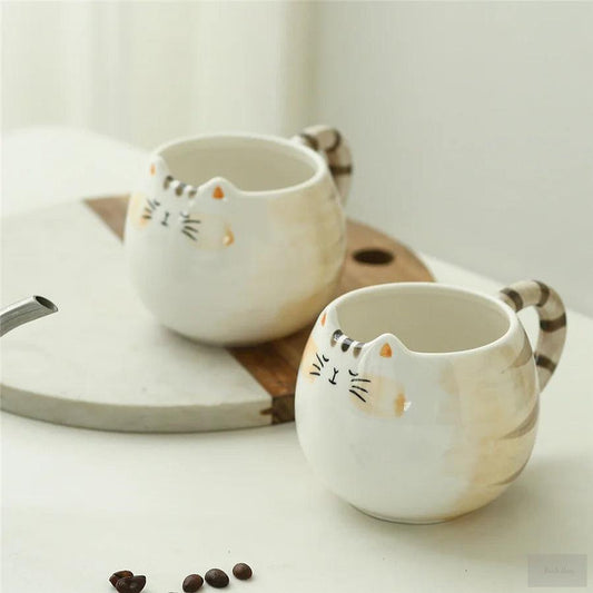 Cute ceramic cat shaped mug