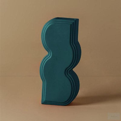 Geometrically Shaped Simple Art Vase