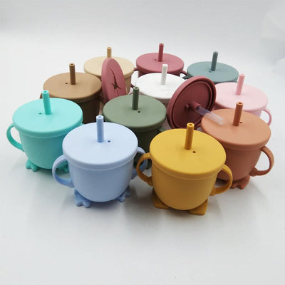 Minimalist Solid Color Silicone Cup – Durable, BPA-Free, Reusable Drinkware for Everyday Use