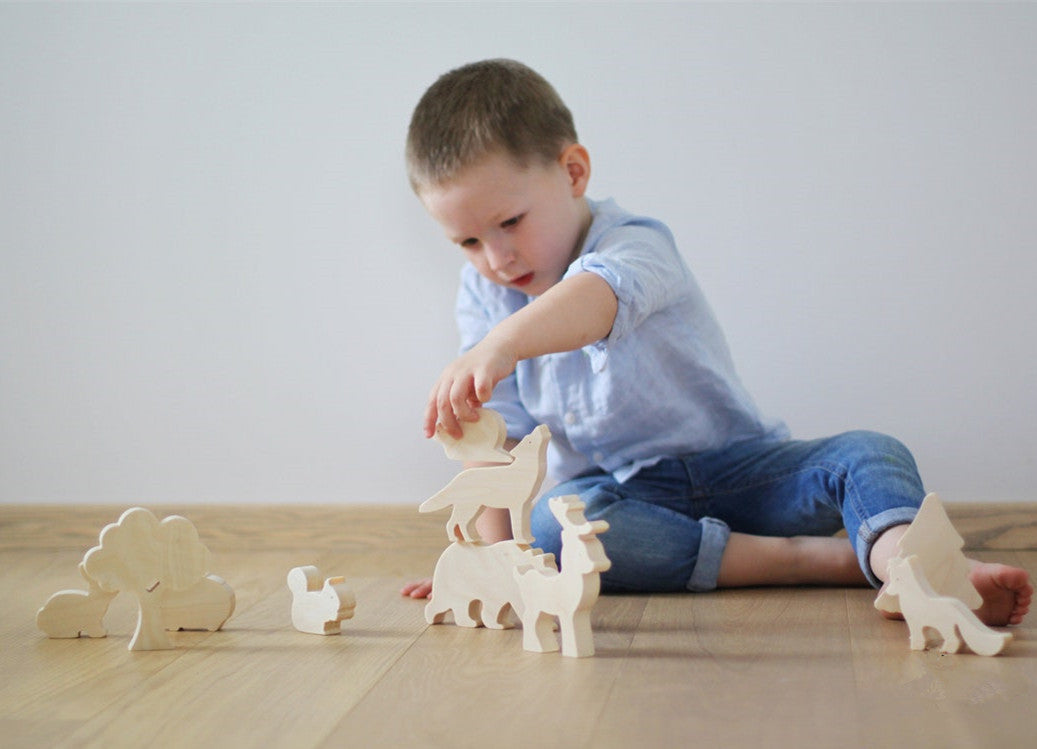 Montessori Wooden Forest Animal Toy Set – 10-Piece Nature Play Figurines for Kids