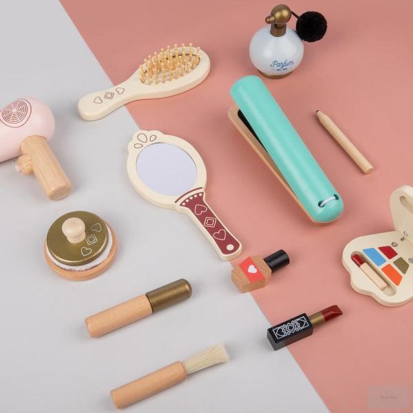 Wooden Pretend Play - Dressing And Makeup