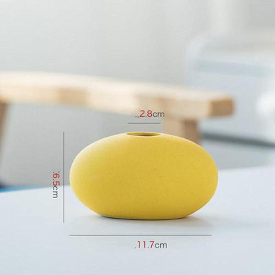 Zicai Nordic Ceramic Vase Minimalist Decorative Accent for Modern Interiors